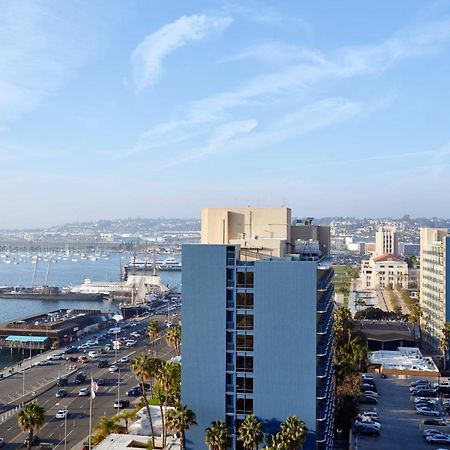 Springhill Suites By Marriott San Diego Downtown/Bayfront Екстериор снимка